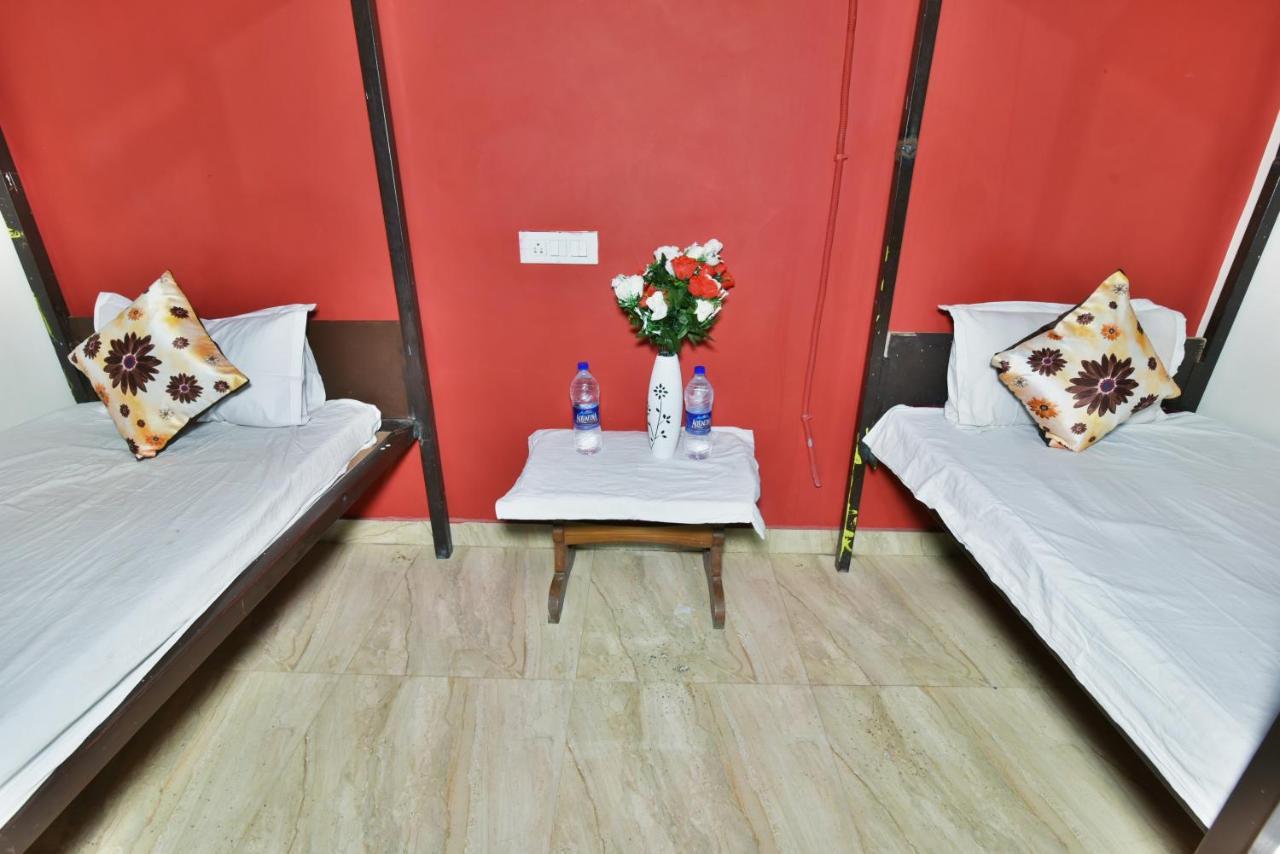Wow Backpackers Hostels Амритсар Экстерьер фото